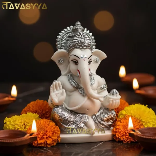Tavasyya_Ganesha_Idol_for_Car_Dashboard,_Home_Temple_&_Office_Desk,_Small_Ganpati_Murti,_Gajanana_Idol_for_Pooja_Room,_Housewarming_Gift_&_Study_Table_Decor_3.5_Inch_Resin_(White_&_Silver_Plated)