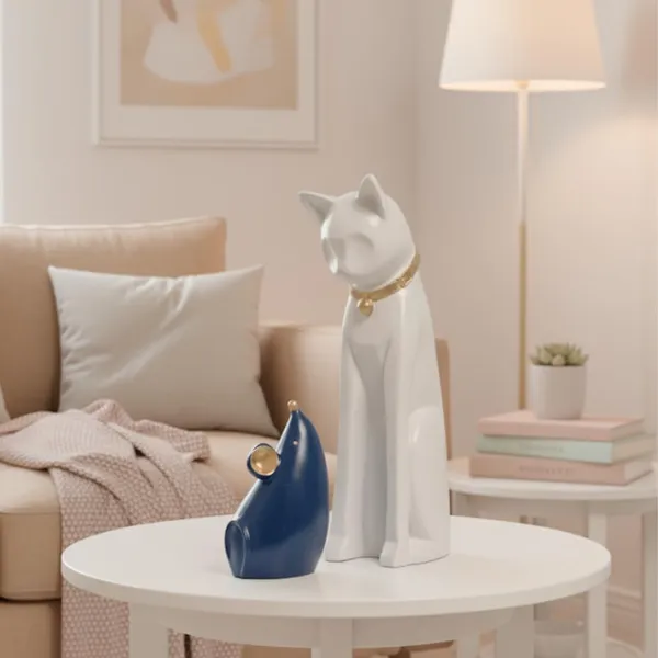 Matte_White_With_Navy_Blue_Resin_Cat_And_Mouse_Figurines_For_Home_Decor