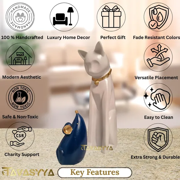 Matte_White_With_Navy_Blue_Resin_Cat_And_Mouse_Figurines_For_Home_Decor