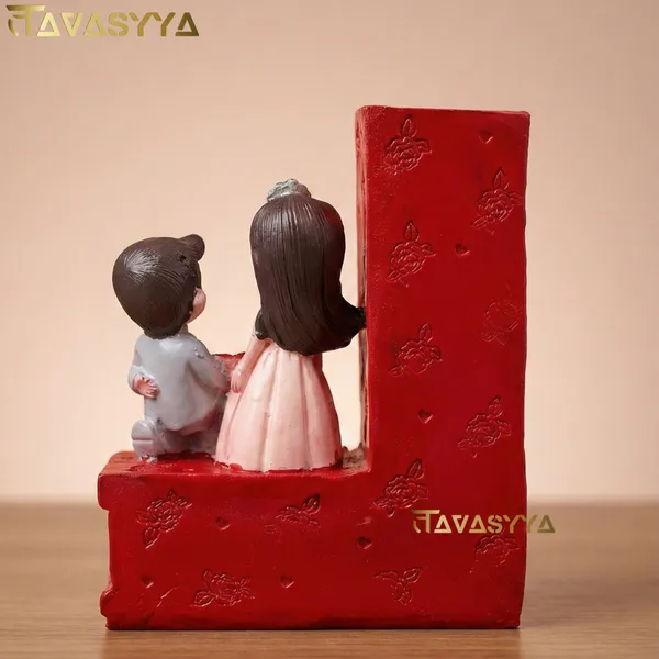Tavasyya_Valentine_Gift_for_Girlfriend_&_Boyfriend_|_Cute_Couple_Love_Showpiece_|_Romantic_Couple_Statue_for_Propose_Day_|_Home_Decor_|_Valentine�s_Day_Gift_for_Husband_Wife_(Love_Red_&_Multicolor)