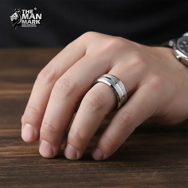 Majestic_Edge_(Silver)