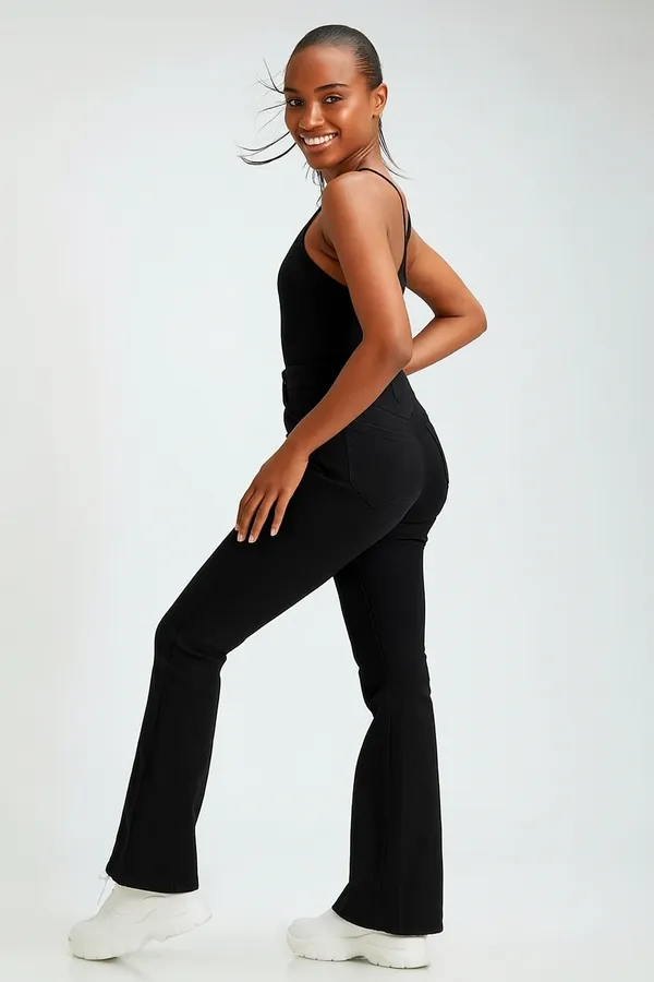 Black_Bootcut_Stretchable_Jeans