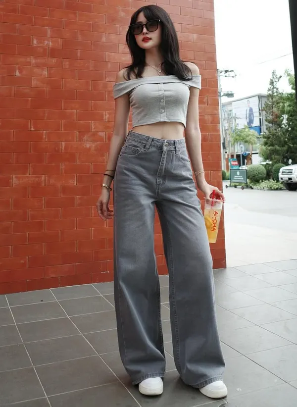 Grey_Korean_Wide_Leg_High-Rise_Jeans