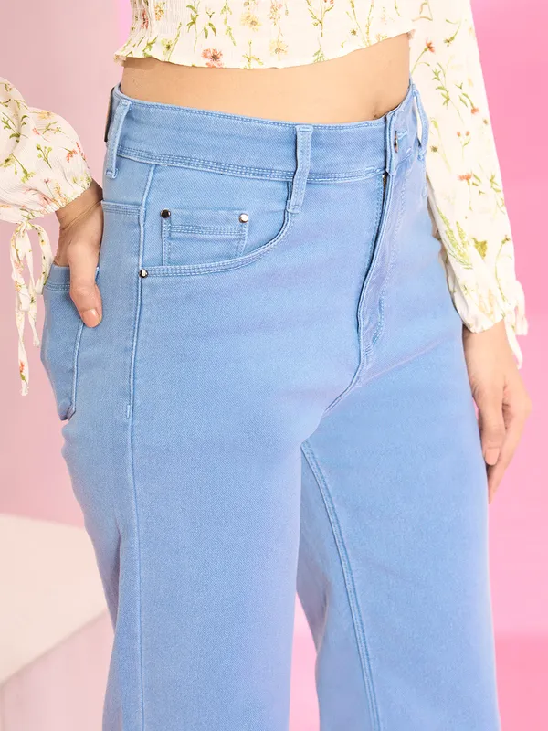 Ice_Blue_Straight_Fit_Stretchable_Jeans