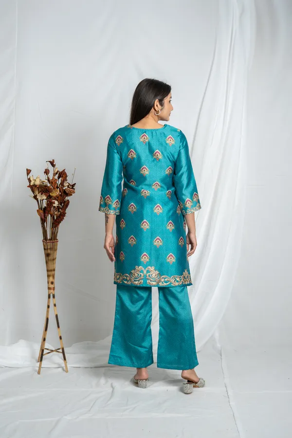 Sea_Green_Sweetheart_Neck_Elegant_3/4_Sleeve_Straight_Fit_Co-Ord_Set_For_Women
