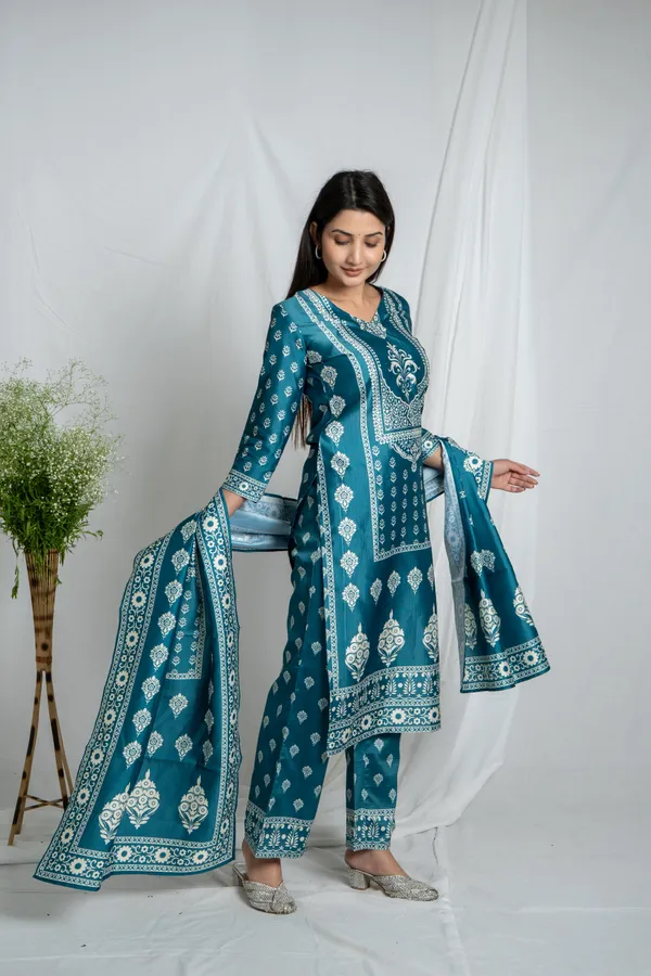 Blue_Printed_Premium_Fabric_Suit_Set_For_Women