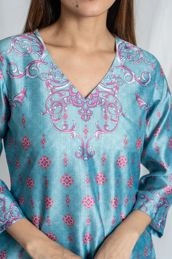 Powder_Blue_V-Neck_Kanika_Co-Ord_Set_For_Women