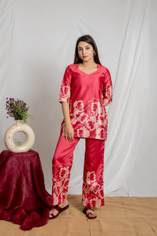 Pink_Premium_Fabric_V-Neck_&_Straight_Fit_Co-Ord_Set_For_Women