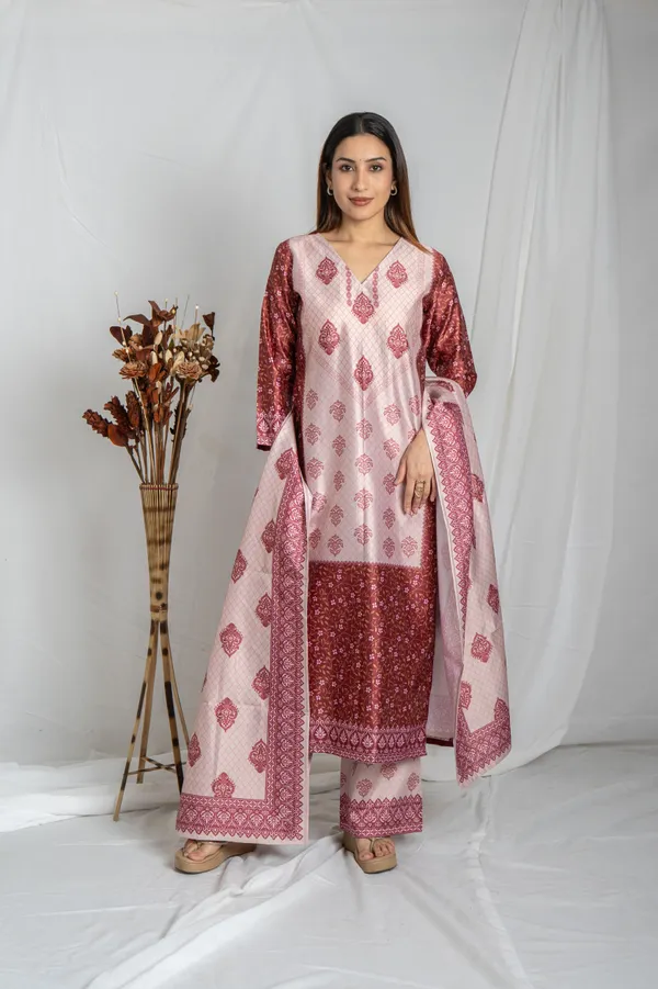 Off-White_Multi_Premium_Fabric_Straight_Auraya_Kurta_Set_For_Women