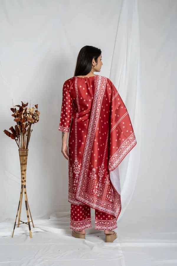 Red_With_White_V-Neckline_Premium_Fabric_Regular_Kurta_Set_For_Women