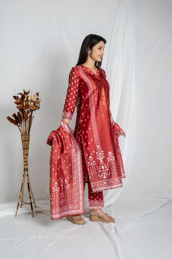 Red_With_White_V-Neckline_Premium_Fabric_Regular_Kurta_Set_For_Women