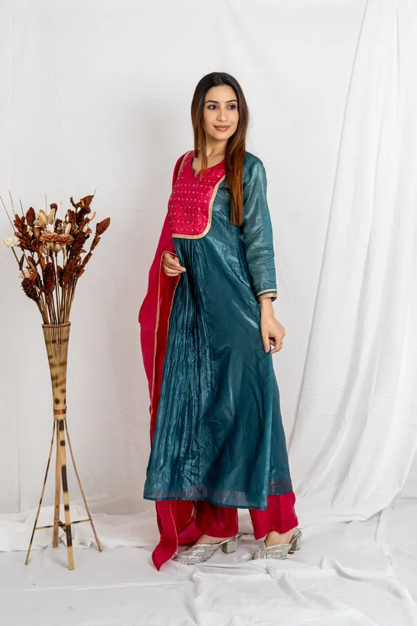 Blue_&_Pink_Gold_Crush_Top_Bottom_Dupatta_Set_For_Women