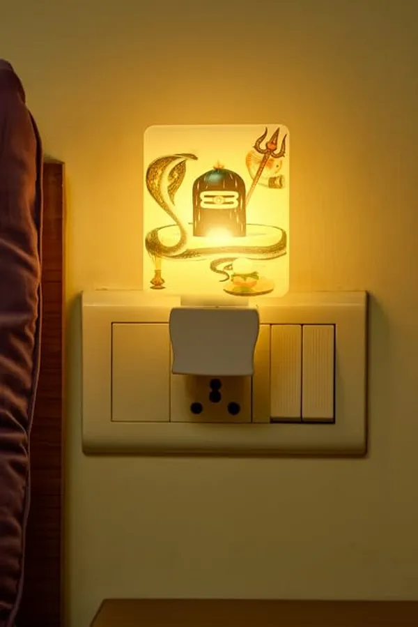 Lord_Shivling_Led_Night_Lamp_�_Plug-In_Devotional_Light_For_Bedroom