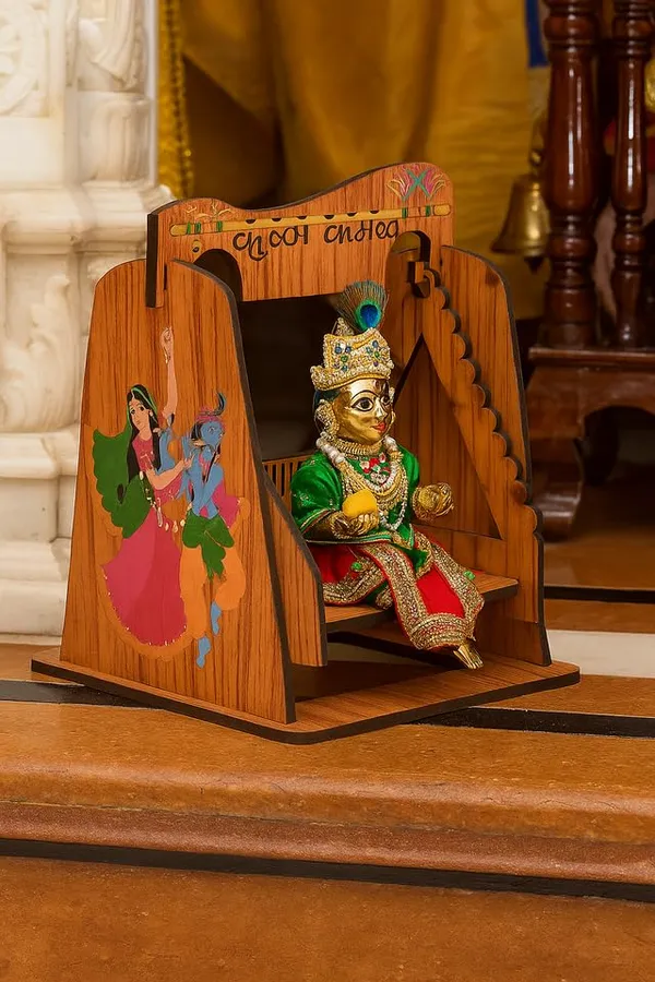 Brown_Wooden_Laddu_Gopal_Palna_Jhula_With_Flute_&_Kamal_Design_–_Minimalist_Swing_For_Bal_Gopal_|_Mandir_&_Janmashtami_Decoration