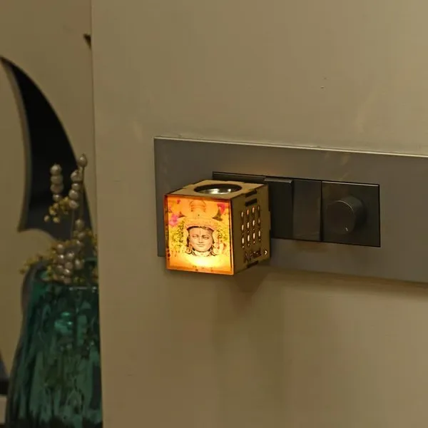 _Wooden_Kapoor_Dani_With_Shri_Ram_Lala_Ji_Design_Plug-In_Camphor_Burner_With_Night_Light_Spiritual_Aroma_Diffuser_For_Mandir,_Home_&_Gift