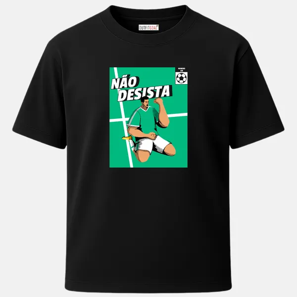 _Regular_Unisex_Black_Graphics_T-Shirt,_Footballer_kneeling_and_celebrating_with_portuguese_text_n_o_desista_don_t_give_up_|_SPORTS_MODE