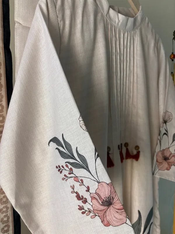 Ivory_Linen_Blend_3-Piece_Suit_with_Band_Gala_&_Hand-Painted_Floral_Dupatta_For_Women
