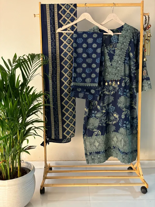 Dark_Blue_Cotton_Straight_Fit_3_piece_Suit_with_Contrast_Lace_&_Floral_Print_Dupatta_For_Women