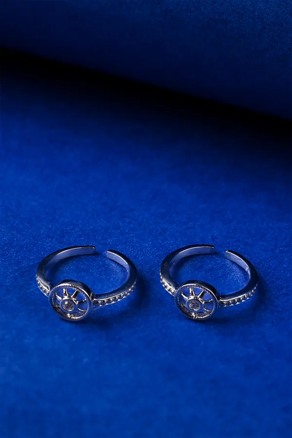 Sun_Ray_Silver_925_Adjustable_Trendy_Toe_Ring_For_Women