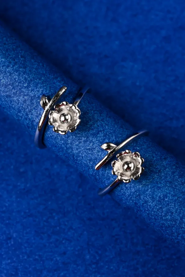 Daisy_Curve_Silver_925_Adjustable_Trendy_Toe_Ring_For_Women