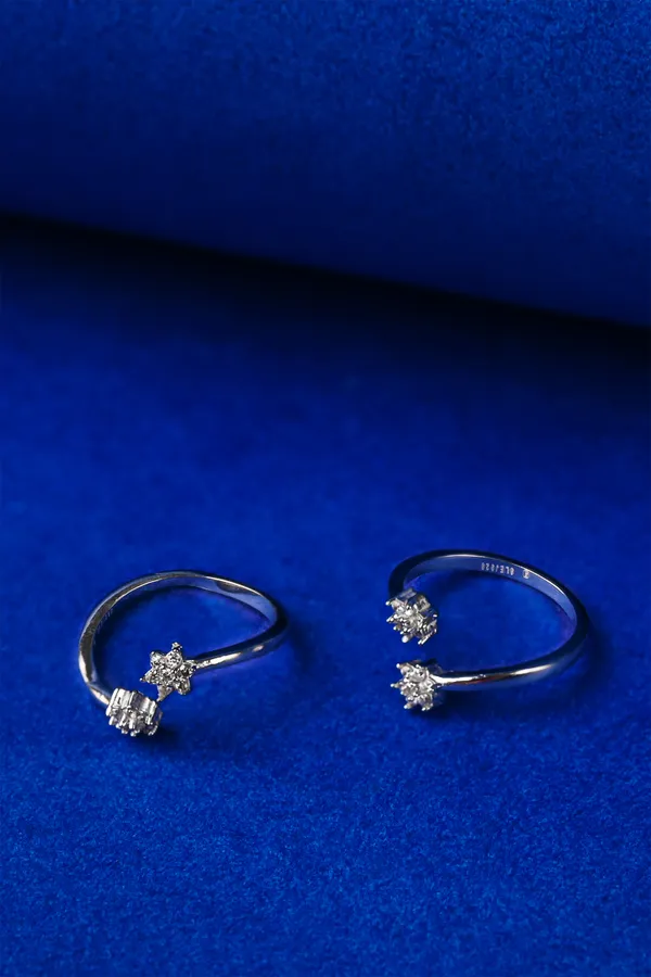 Starlit_Frost_Silver_925_Adjustable_Trendy_Toe_Ring_For_Women