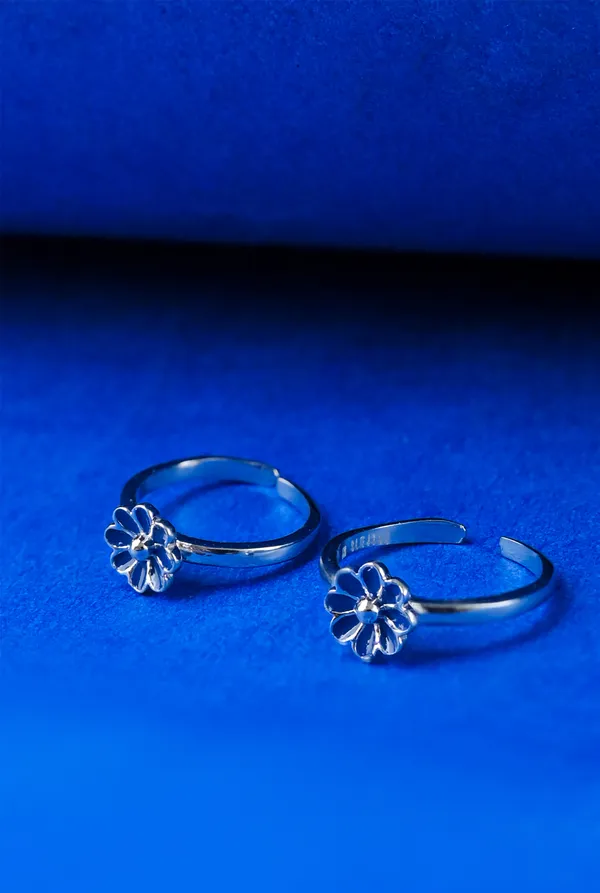 Silver__925Adjustable_Trendy_Toe_Ring_For_Women