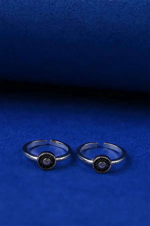 Black_Sun_Silver_925_Adjustable_Trendy_Toe_Ring_For_Women