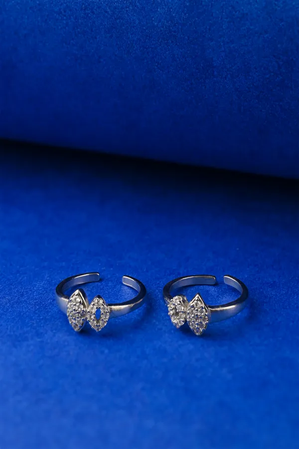Marquise_Sparkle_Silver_925_Adjustable_Trendy_Toe_Ring_For_Women