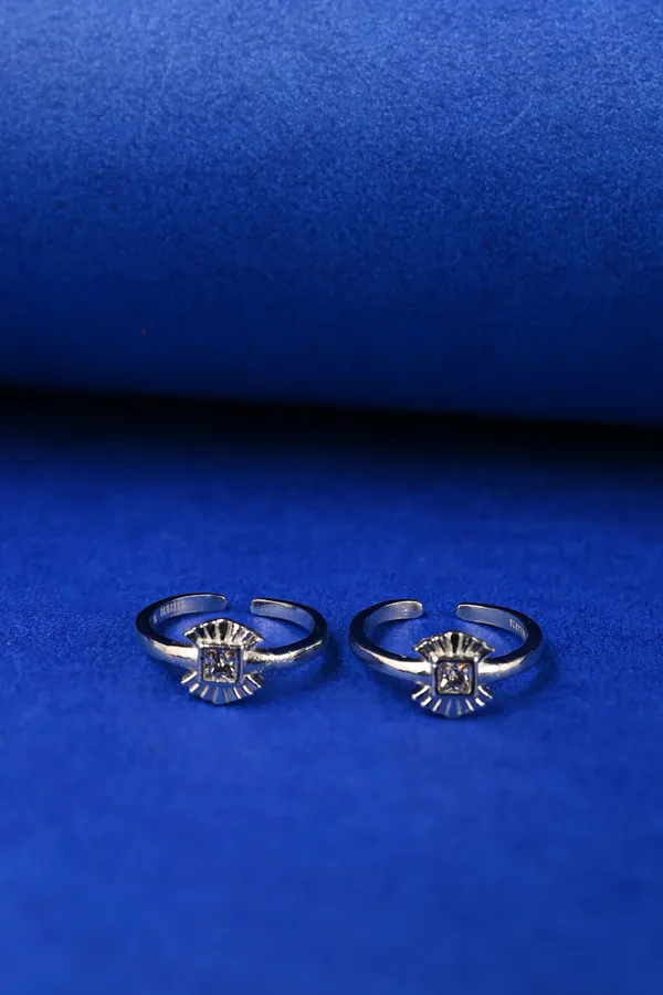 Diamond_Square_Silver_925_Adjustable_Trendy_Toe_Ring_For_Women