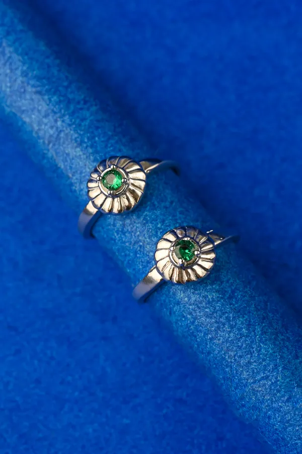 Emerald_Blossom_Silver_925_Adjustable_Trendy_Toe_Ring_For_Women