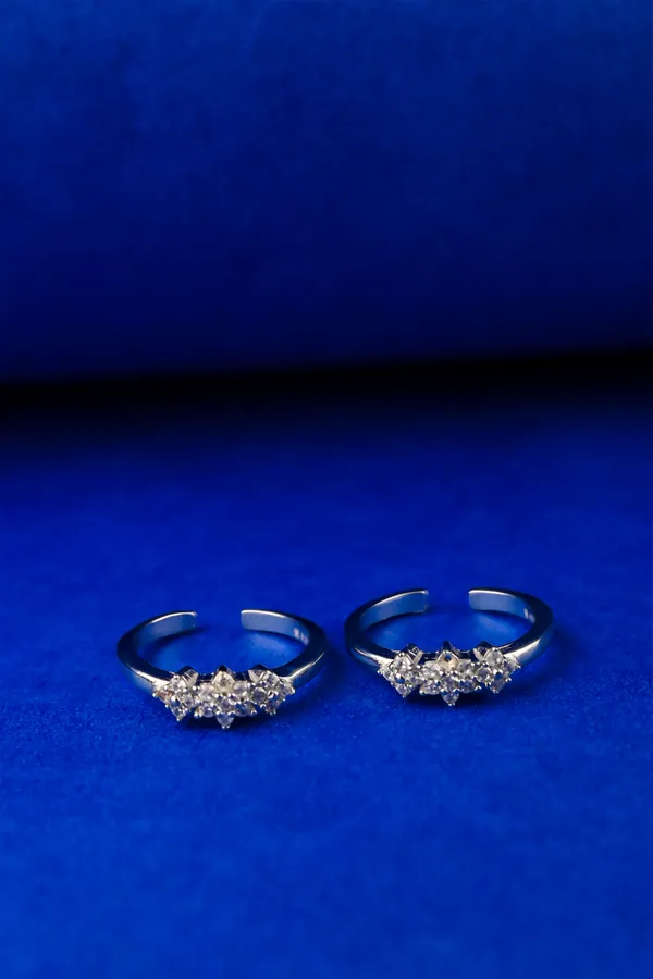 Star_Cluster_Silver_925_Adjustable_Trendy_Toe_Ring_For_Women