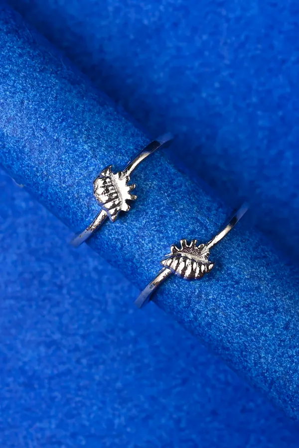 Shell_Charm_Silver_925_Adjustable_Trendy_Toe_Ring_For_Women