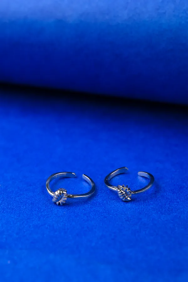 Shell_Charm_Silver_925_Adjustable_Trendy_Toe_Ring_For_Women