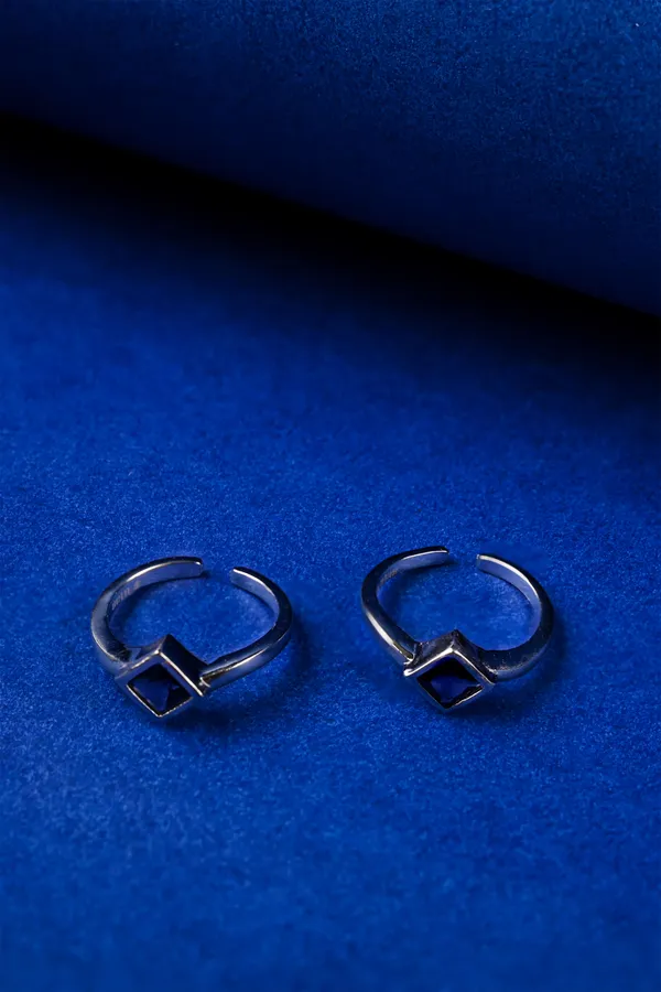 Blue_Square_Silver_925_Adjustable_Trendy_Toe_Ring_For_Women
