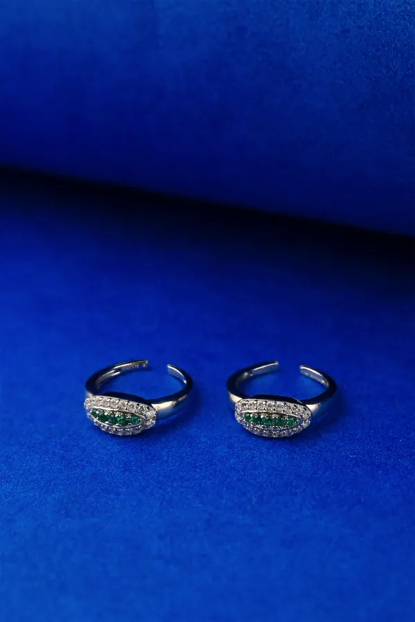 Emerald_Embrace_Silver_925_Adjustable_Trendy_Toe_Ring_For_Women