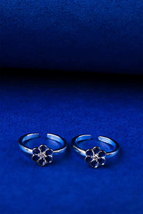 Blue_Daisy_Silver_925_Adjustable_Trendy_Toe_Ring_For_Women