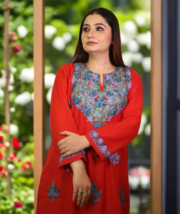 Co_Ord_Set_Red_Aari_Embroidered_Ruby_Cotton