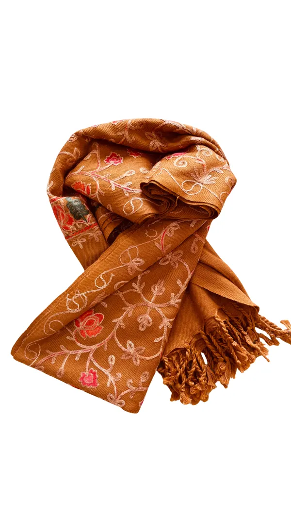 Red_Woolen_Premium_&_Elegant_Shawl_For_Women