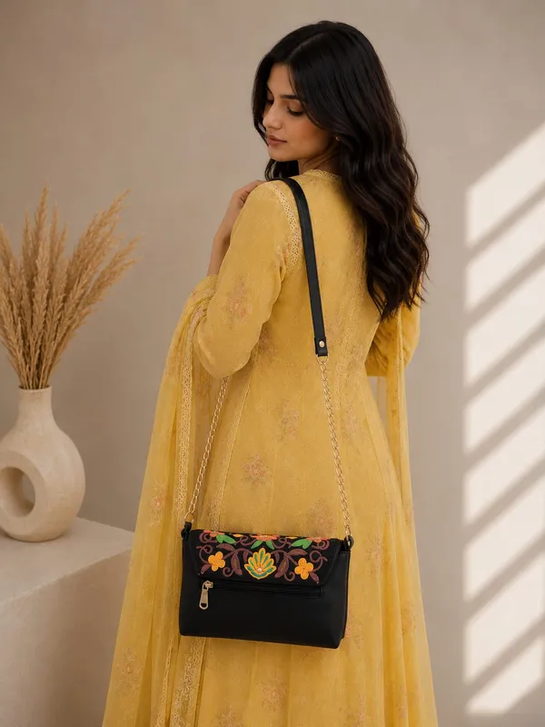 Elegant_Black_Kashmiri_Embroidered_Sling_Bag_Crossbody_Purse_For_Women_Default_Title