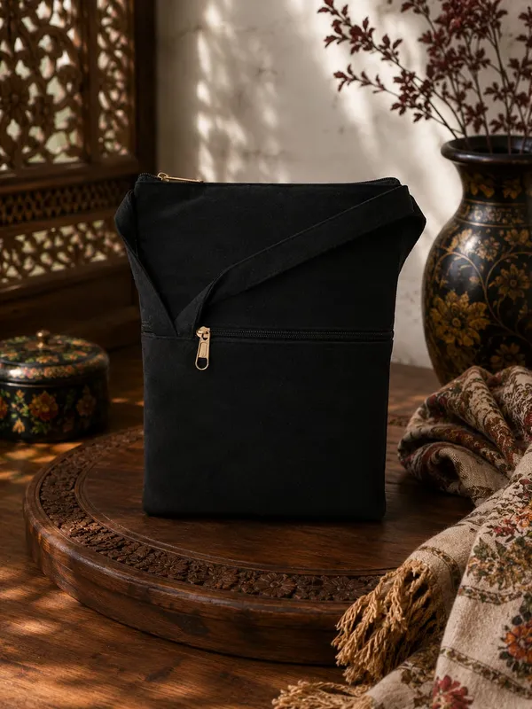 Four_Zipper_Kashmiri_Embroidered_Velvet_Pouch_Black_Default_Title