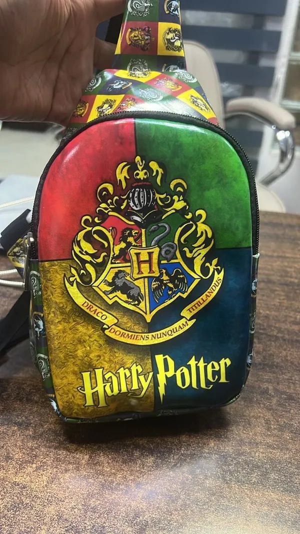 Harrie_Potarr_Mini_chestbag_for_kids,_Canvas_Hogwartz_Backpack_Purse_Crossbody_travel_Shoulder_Bag_for_kids,_Teenagers