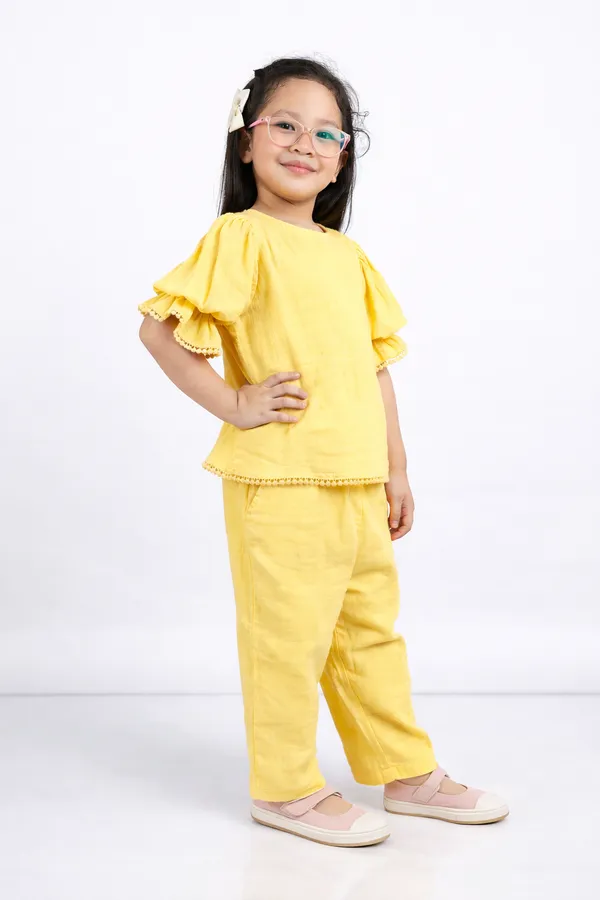 Yellow_Cotton_Double_Cloth_Coord_Set_For_Girls