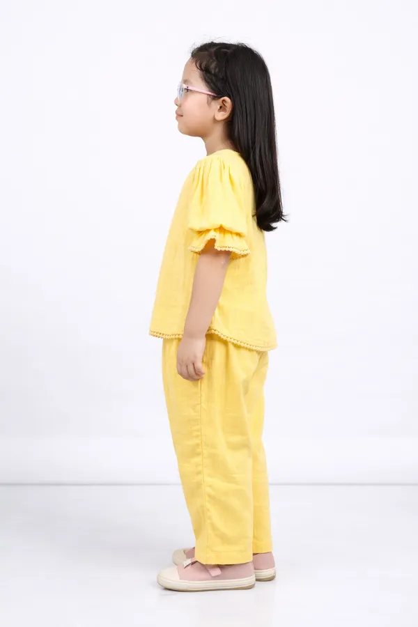 Yellow_Cotton_Double_Cloth_Coord_Set_For_Girls