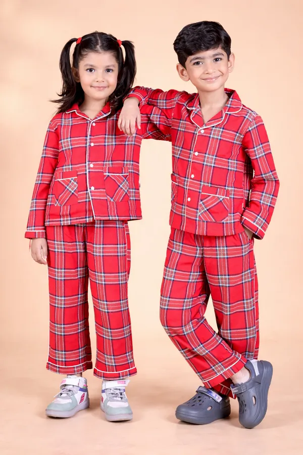Multicolor_Fennel_Scottish_Checked_Night_Suit_For_Unisex