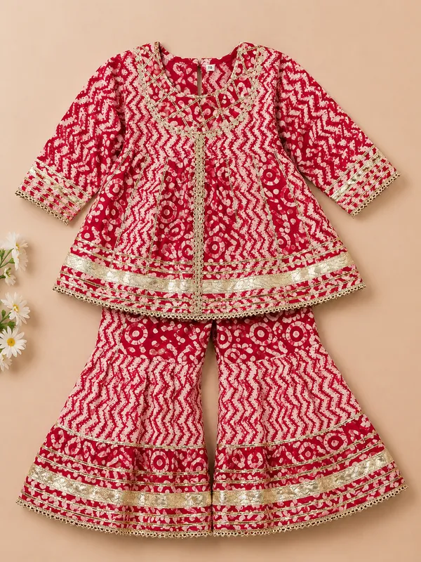 Girls_Red_Bandhani_Print_Sharara_Dress_Set_With_Gota_Patti_Detailing