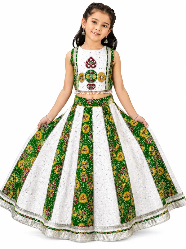 Kids_Girls_Green_&_White_Printed_Ethnic_Lehenga_Choli_Set
