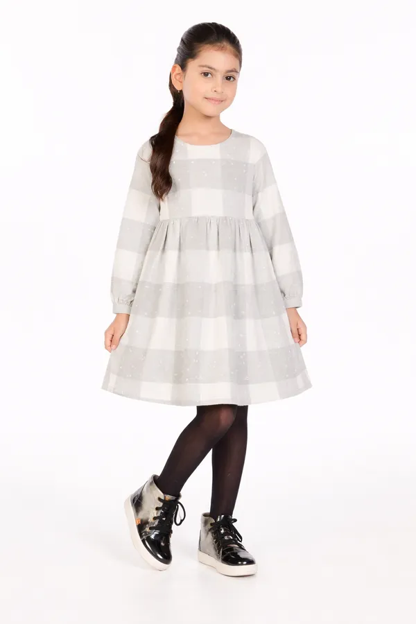 Grey_Cotton_Checked_Star_Print_Full_Sleeves_Winter_Dress_For_Girls