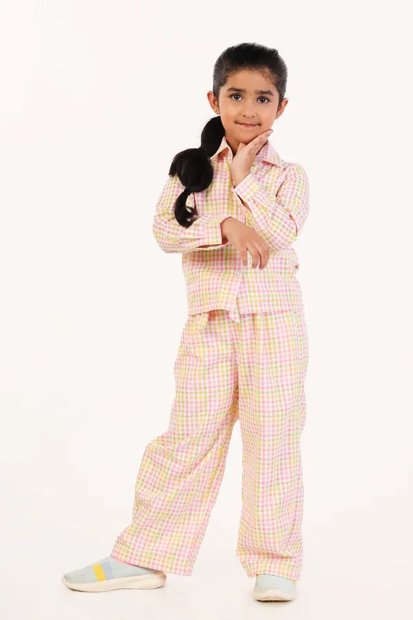 Multicolor_Cotton_Checked_Night_Suit_For_Girls