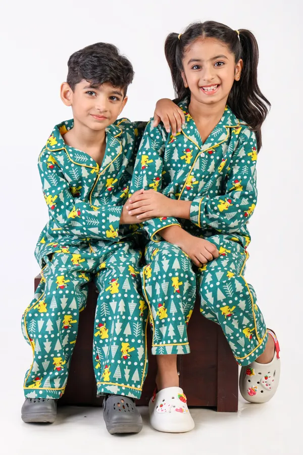 Multicolor_Fennel_Pikachu_Printed_Night_Suit_For_Unisex
