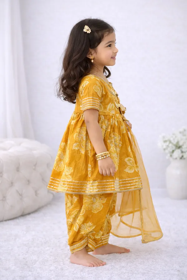 Yellow_Little_Garden_Cotton_Co-Ord_Set_For_Girls